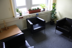Foto: Gruppenraum in der sozialtherapeutischen Abteilung der JVA Uelzen